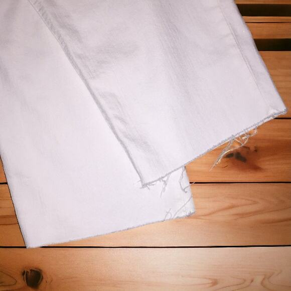 NWT - Rag & Bone Dre Low-Rise Ankle Slim Boyfriend Jeans in White Size: 31 - Picture 3 of 5